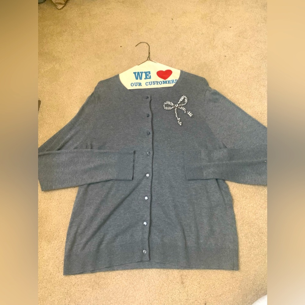 ✨Ann Taylor Cardigan